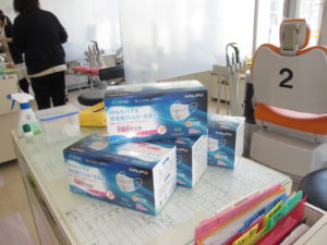 豊田市の丸子歯科　「フェイスシールドとマスクを頂きました！」